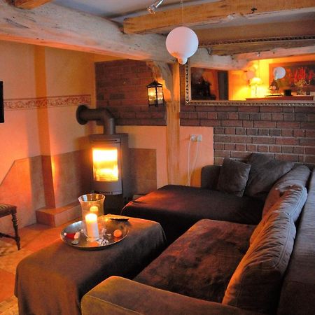 Altes Landhaus Oste, Klavier Appartement, 2 Zimmer Mit Kamin Hemmoor Kültér fotó