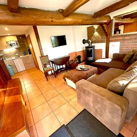Altes Landhaus Oste, Klavier Appartement, 2 Zimmer Mit Kamin Hemmoor Kültér fotó