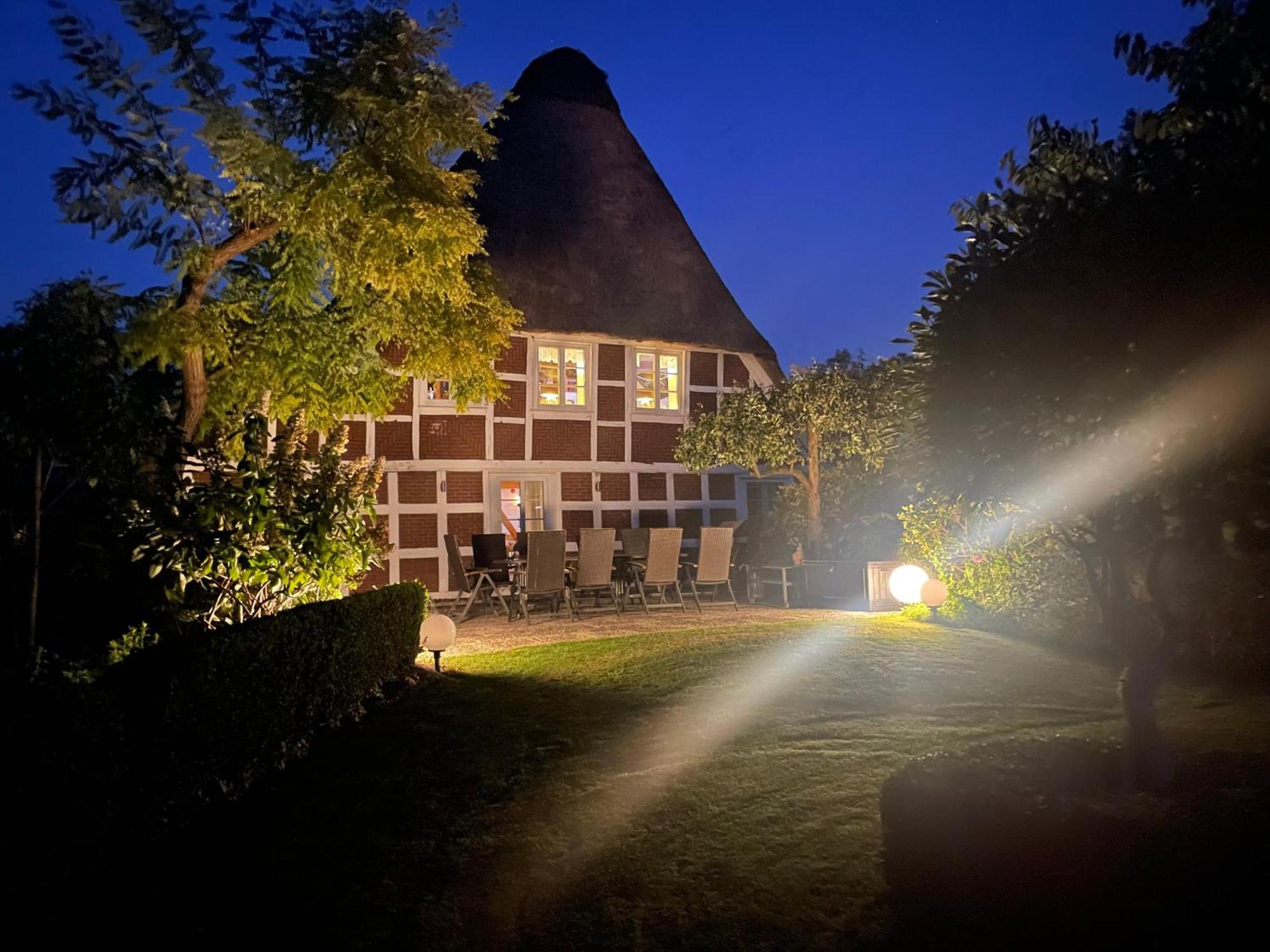 Altes Landhaus Oste, Klavier Appartement, 2 Zimmer Mit Kamin Hemmoor Kültér fotó