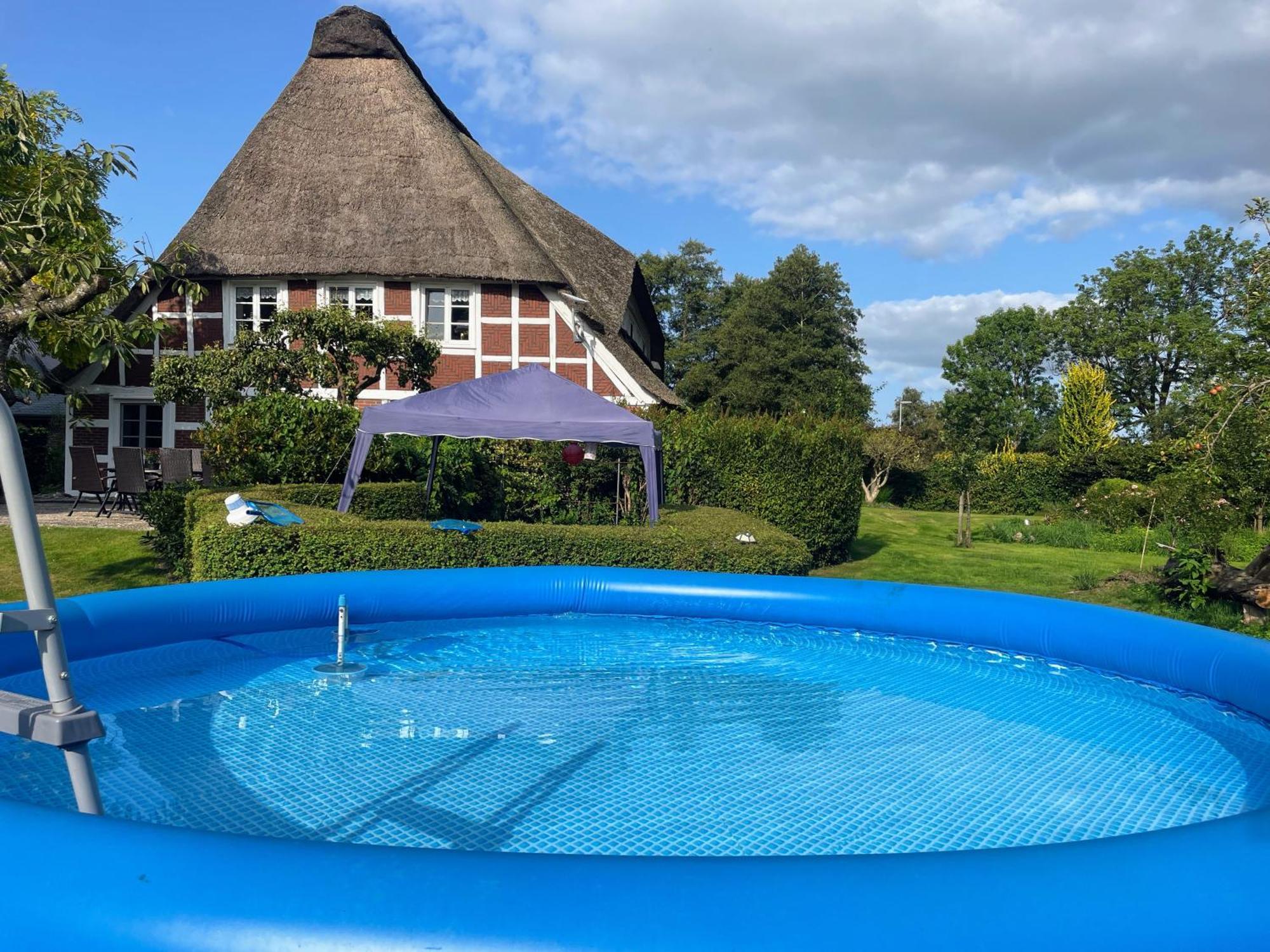 Altes Landhaus Oste, Klavier Appartement, 2 Zimmer Mit Kamin Hemmoor Kültér fotó